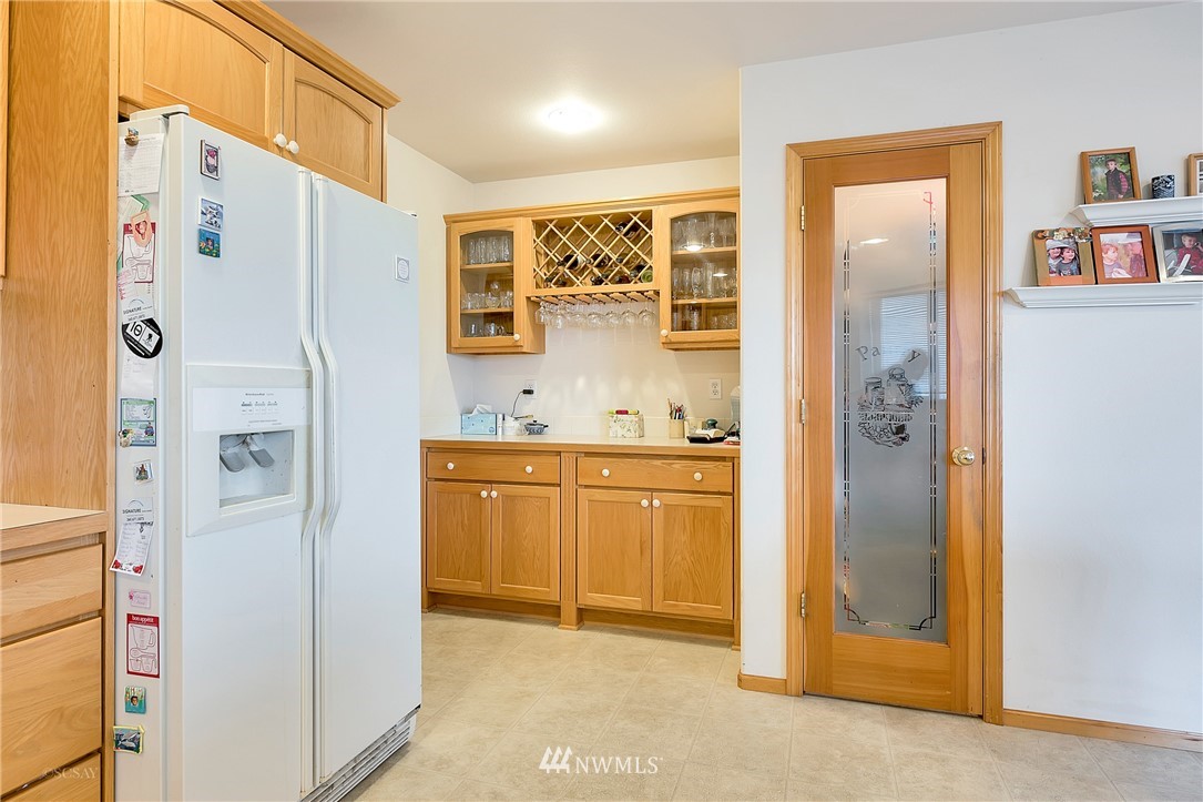 8049 Kispiox Road Blaine, WA 98230 - Photo 12 of 24 Gallery Image 12