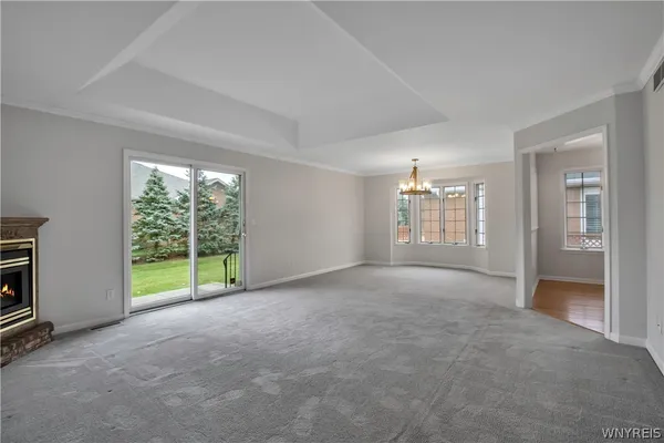 $2,800 | 6 St Charles Court, Amherst, NY 14221