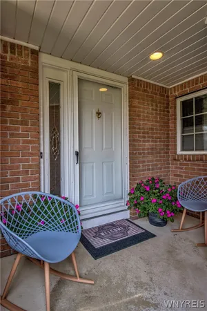 $2,800 | 6 St Charles Court, Amherst, NY 14221