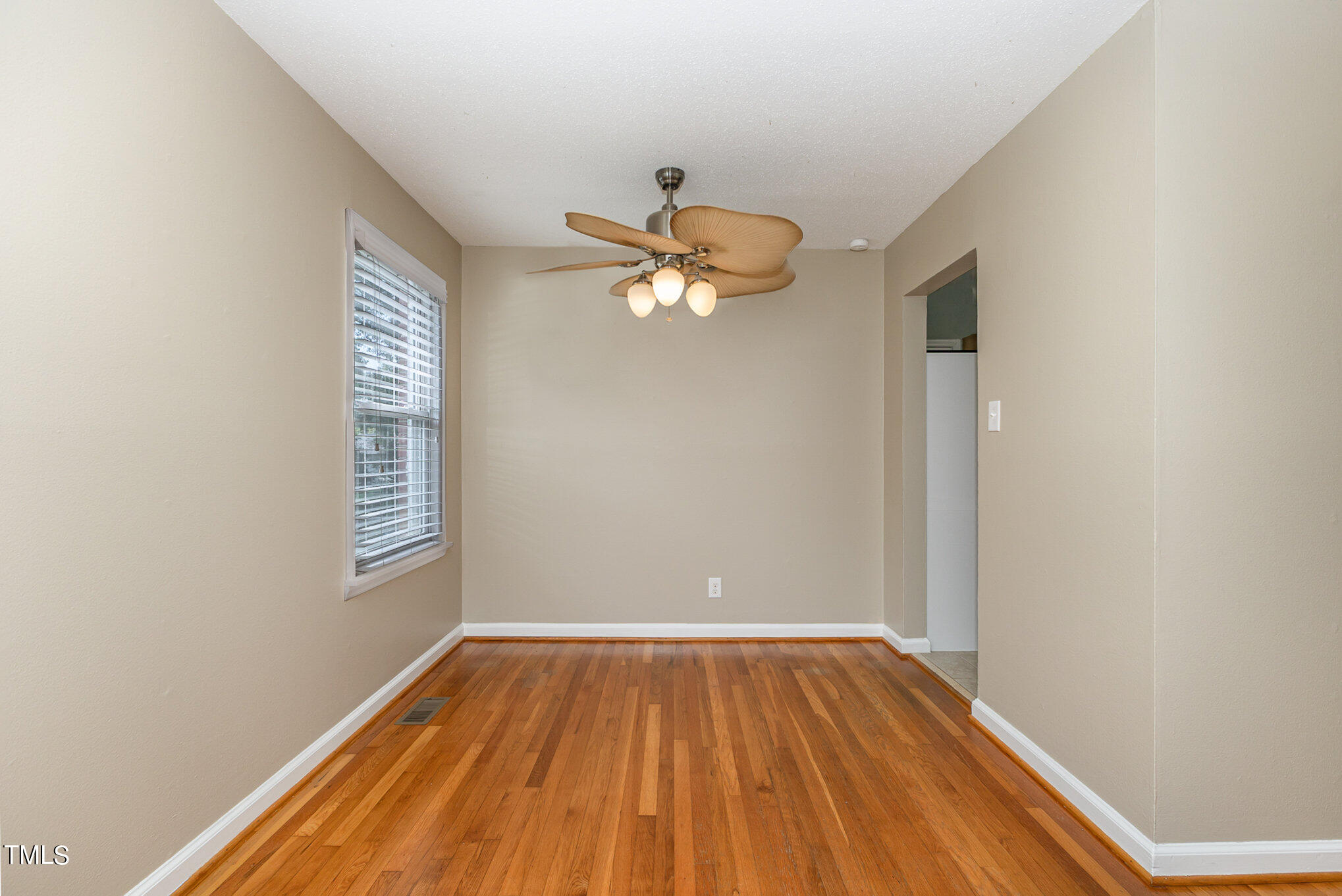 2464 Milburnie Road Raleigh, NC 27610 - Photo 8 of 20 006_cy1a3983-edit