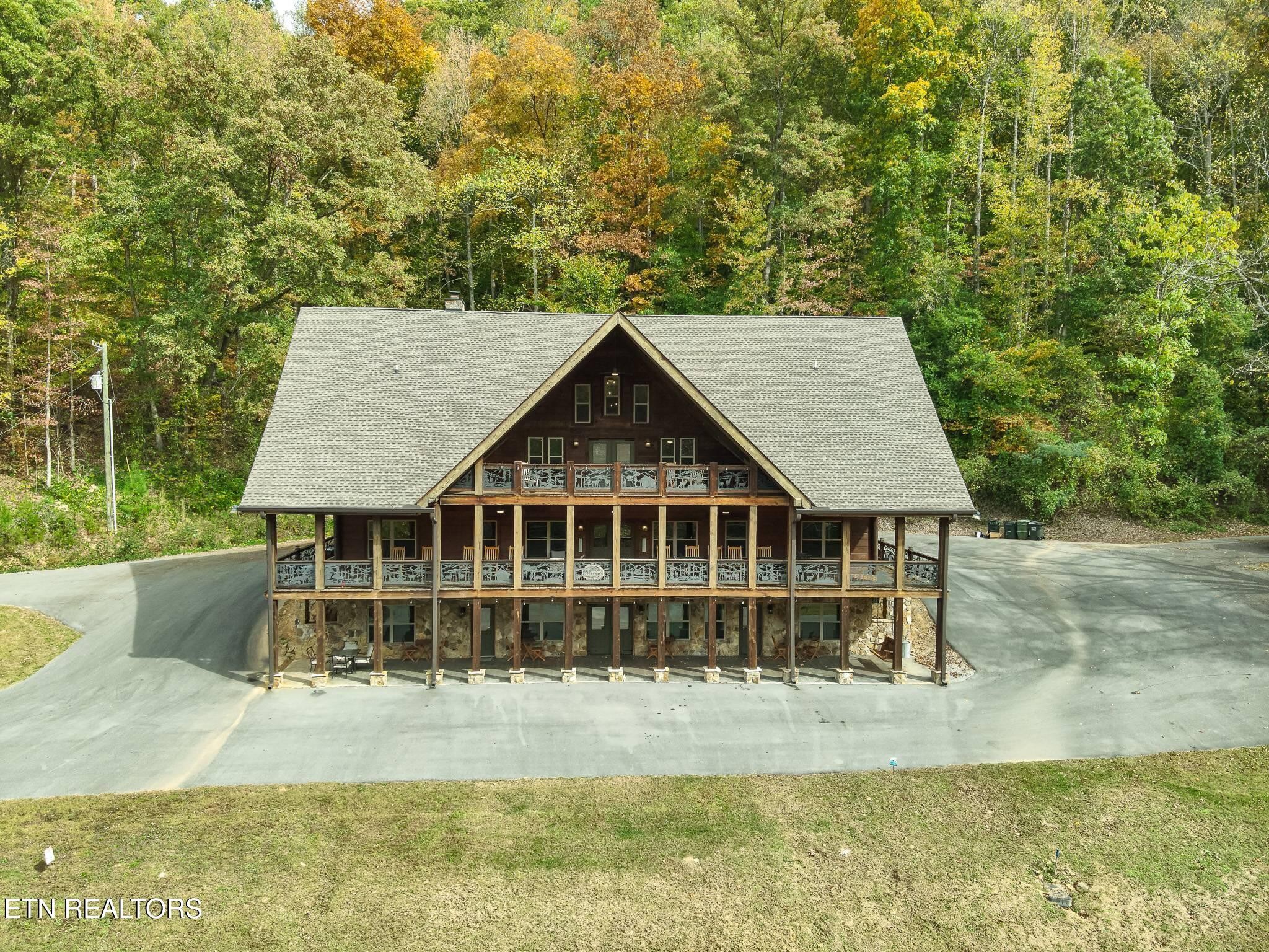 173 Rafter Road Tellico Plains, TN 37385 - Photo 9 of 49