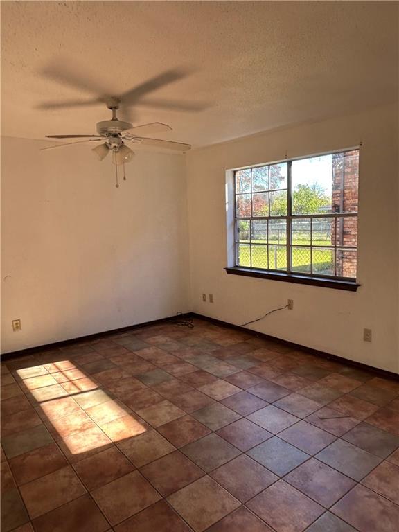 2708 Albany Street Kenner, LA 70062 - Photo 5 of 9