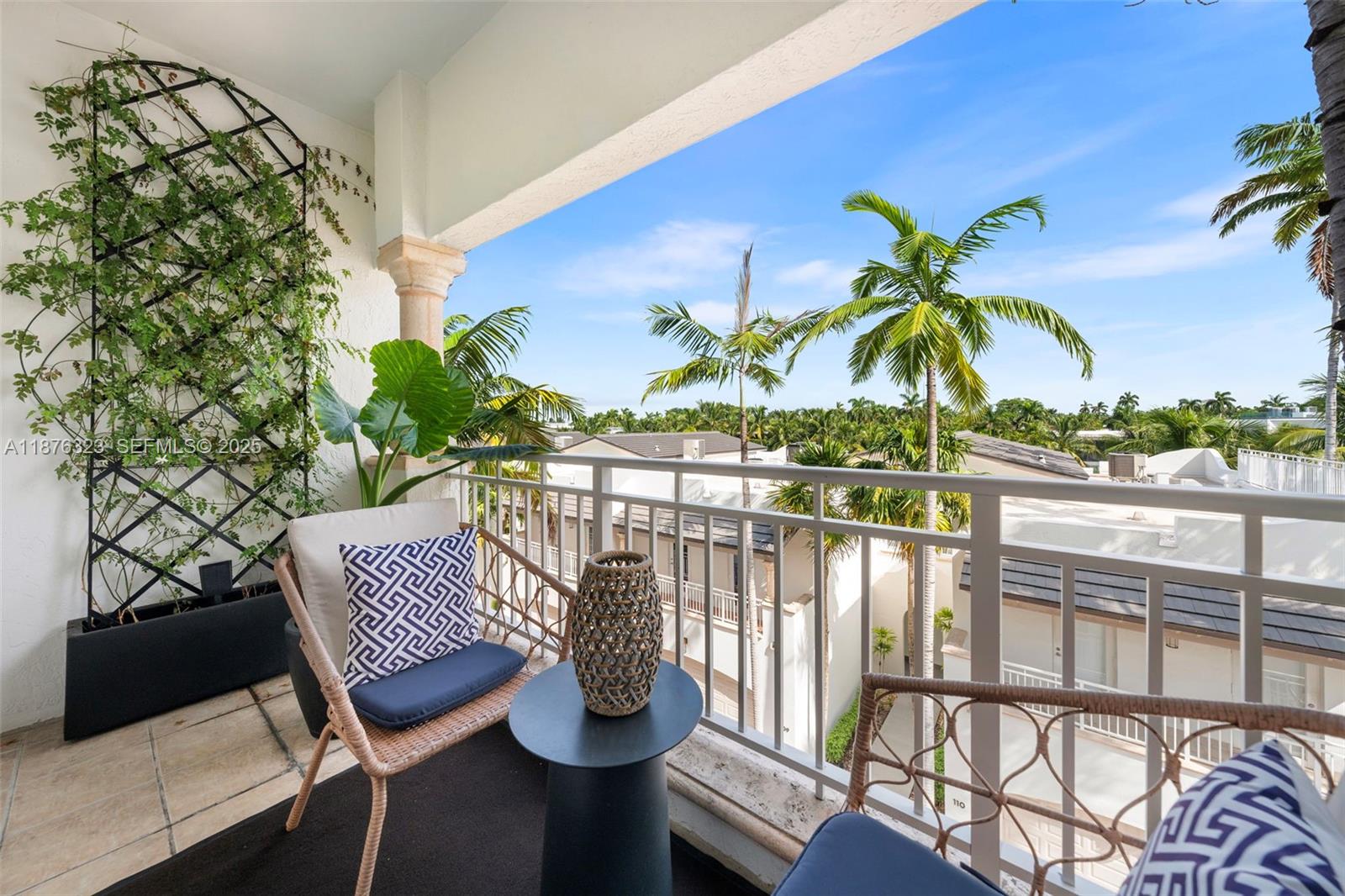 1415 Sunset Harbour Drive, Unit 406 Miami Beach, FL 33139 - Photo 44 of 83 a view of a balcony with lake view and wooden floor
