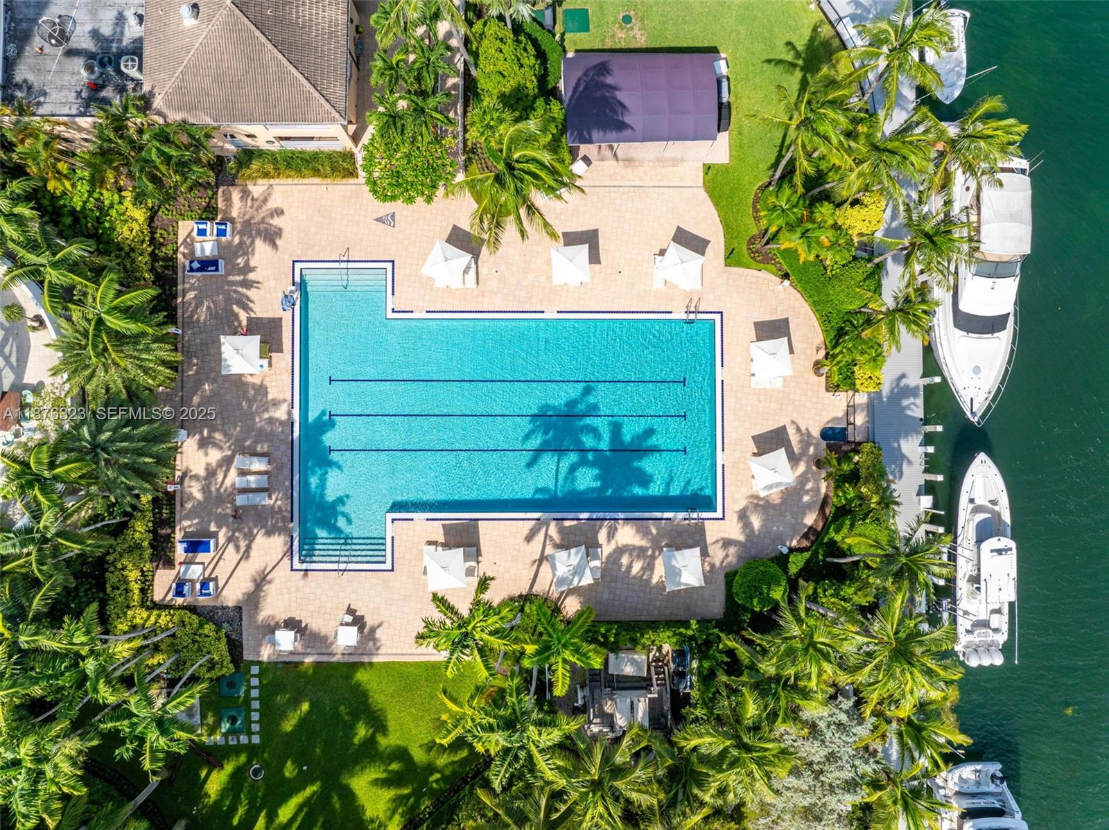1415 Sunset Harbour Drive, Unit 406 Miami Beach, FL 33139 - Photo 51 of 83 an aerial view of a house with a garden