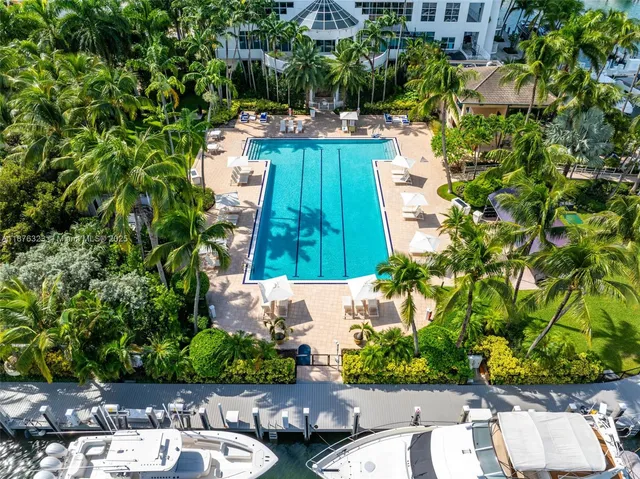 $2,579,000 | 1415 Sunset Harbour Drive, Unit 406, Miami Beach, FL 33139