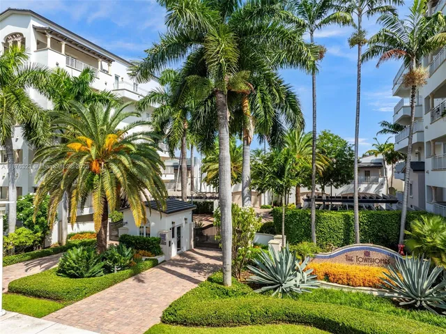 $2,579,000 | 1415 Sunset Harbour Drive, Unit 406, Miami Beach, FL 33139