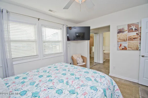 $620,000 | 2909 Pointe W Drive, Unit 3B1, Emerald Isle, NC 28594