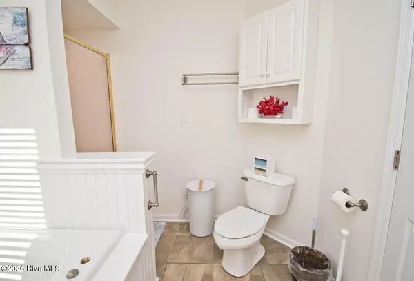 $620,000 | 2909 Pointe W Drive, Unit 3B1, Emerald Isle, NC 28594