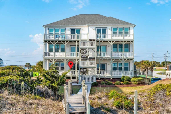 $620,000 | 2909 Pointe W Drive, Unit 3B1, Emerald Isle, NC 28594