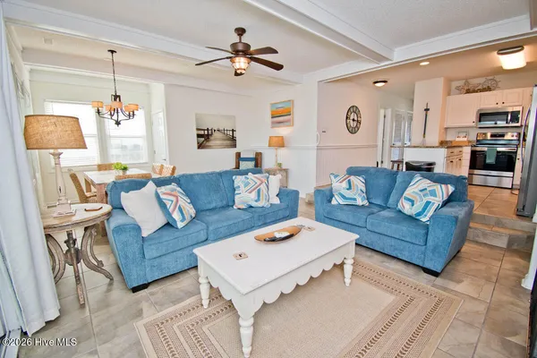 $620,000 | 2909 Pointe W Drive, Unit 3B1, Emerald Isle, NC 28594