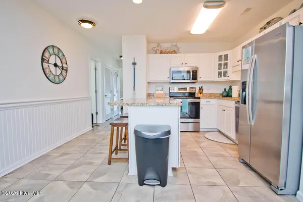 $620,000 | 2909 Pointe W Drive, Unit 3B1, Emerald Isle, NC 28594