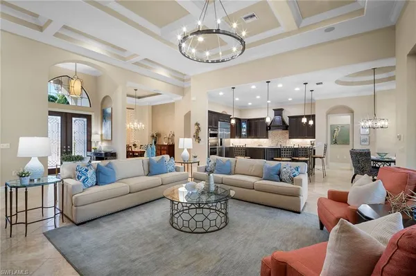 $2,250,000 | 6482 Carema Lane, Naples, FL 34113