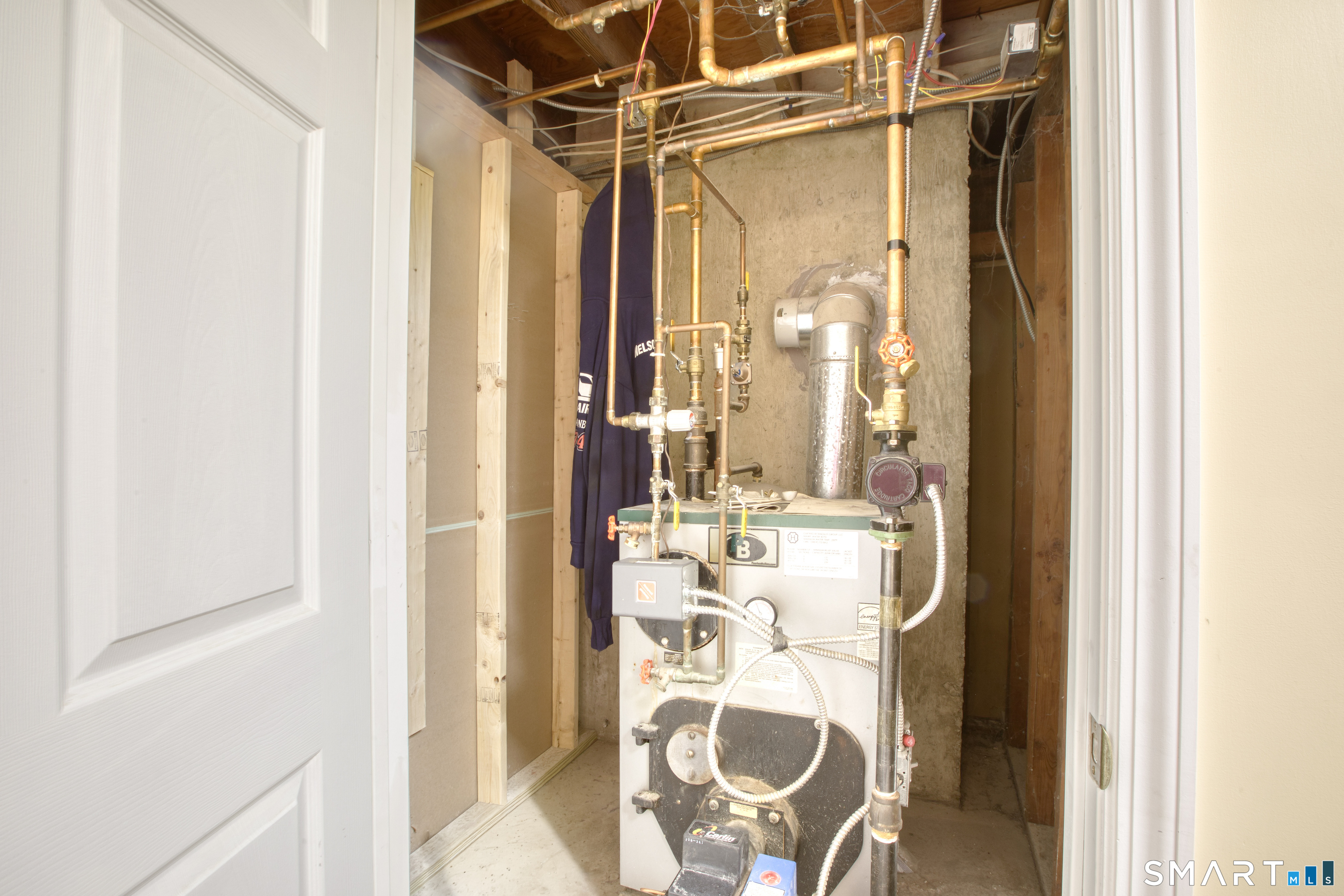 4 Edmond Road Bethel, CT 06801 - Photo 37 of 40 a view of living room with furniture