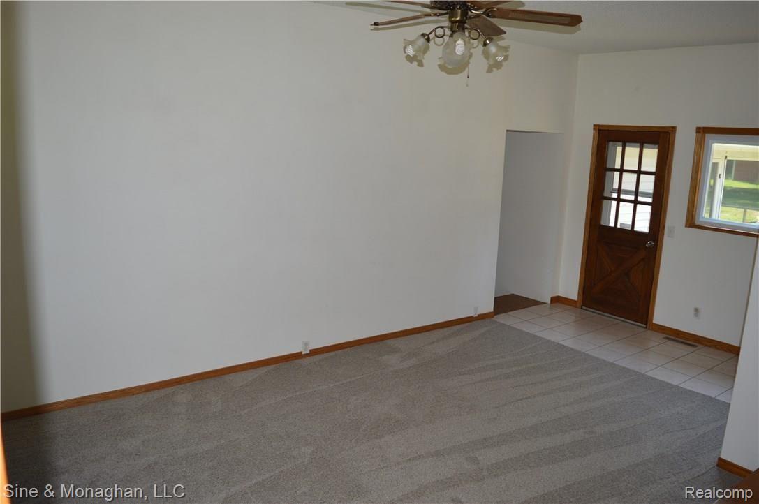 9631 Big Hand Road Columbus, MI 48063 - Photo 19 of 28 013.JPG