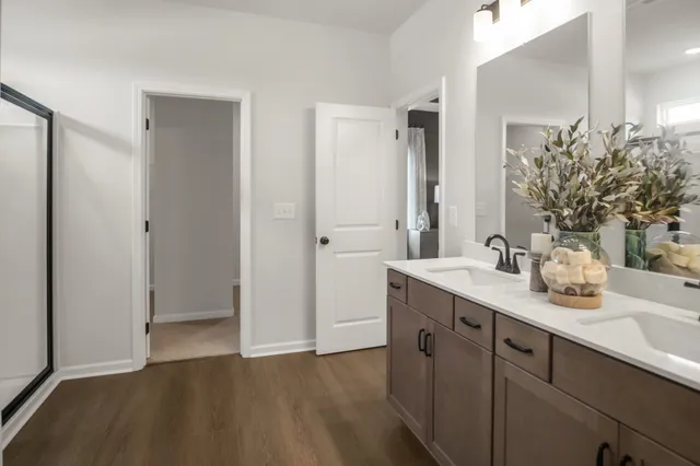 $449,990 | 1374 English Oak Drive, Clarksville, TN 37043