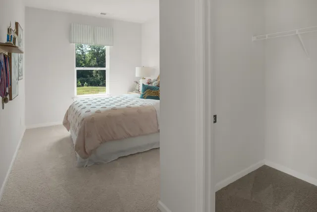 $449,990 | 1374 English Oak Drive, Clarksville, TN 37043