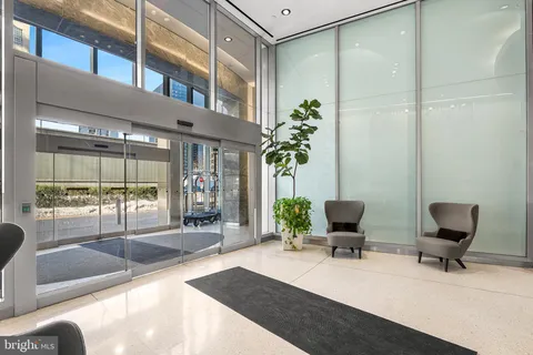 $449,000 | 2101 Market Street, Unit 908, Philadelphia, PA 19103