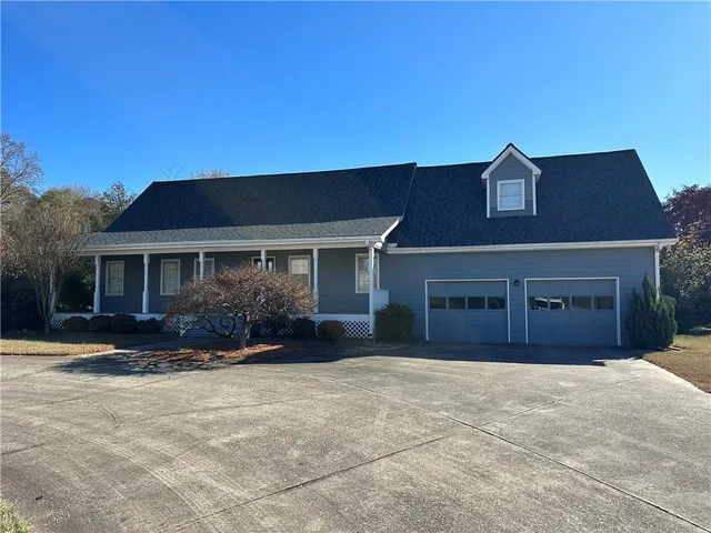 $2,400 | 3195 South Puckett Road, Buford, GA 30519