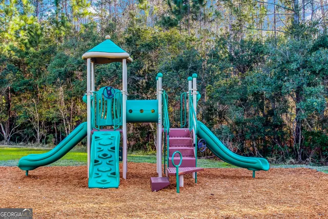 a view of outdoor space with entertaining space