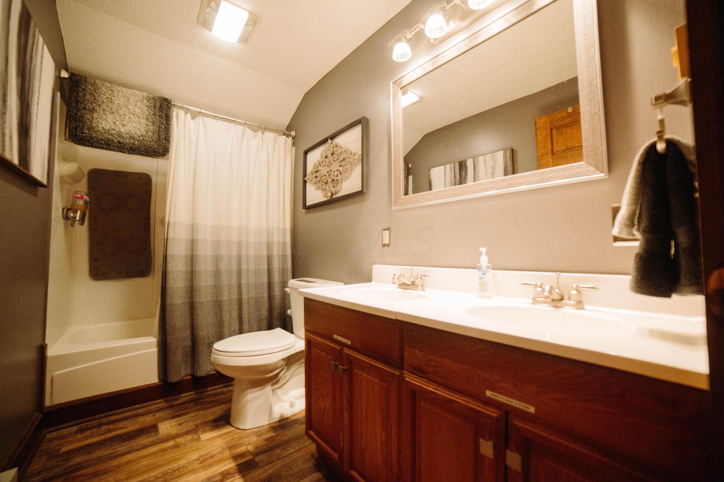 64046 Bethel Road Creola, OH 45622 - Photo 49 of 77 Liberty Lodge ©Stephanie West Photograph