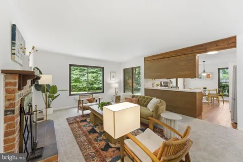 $487,000 | 817 West Tantallon Drive, Fort Washington, MD 20744