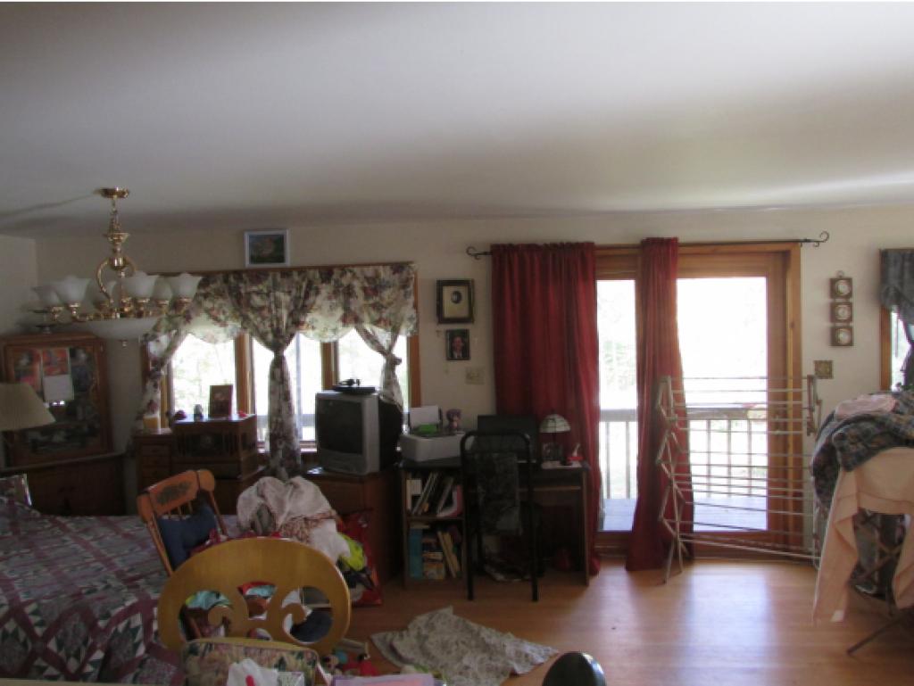 937 Center Road Hardwick, VT 05843 - Photo 7 of 13