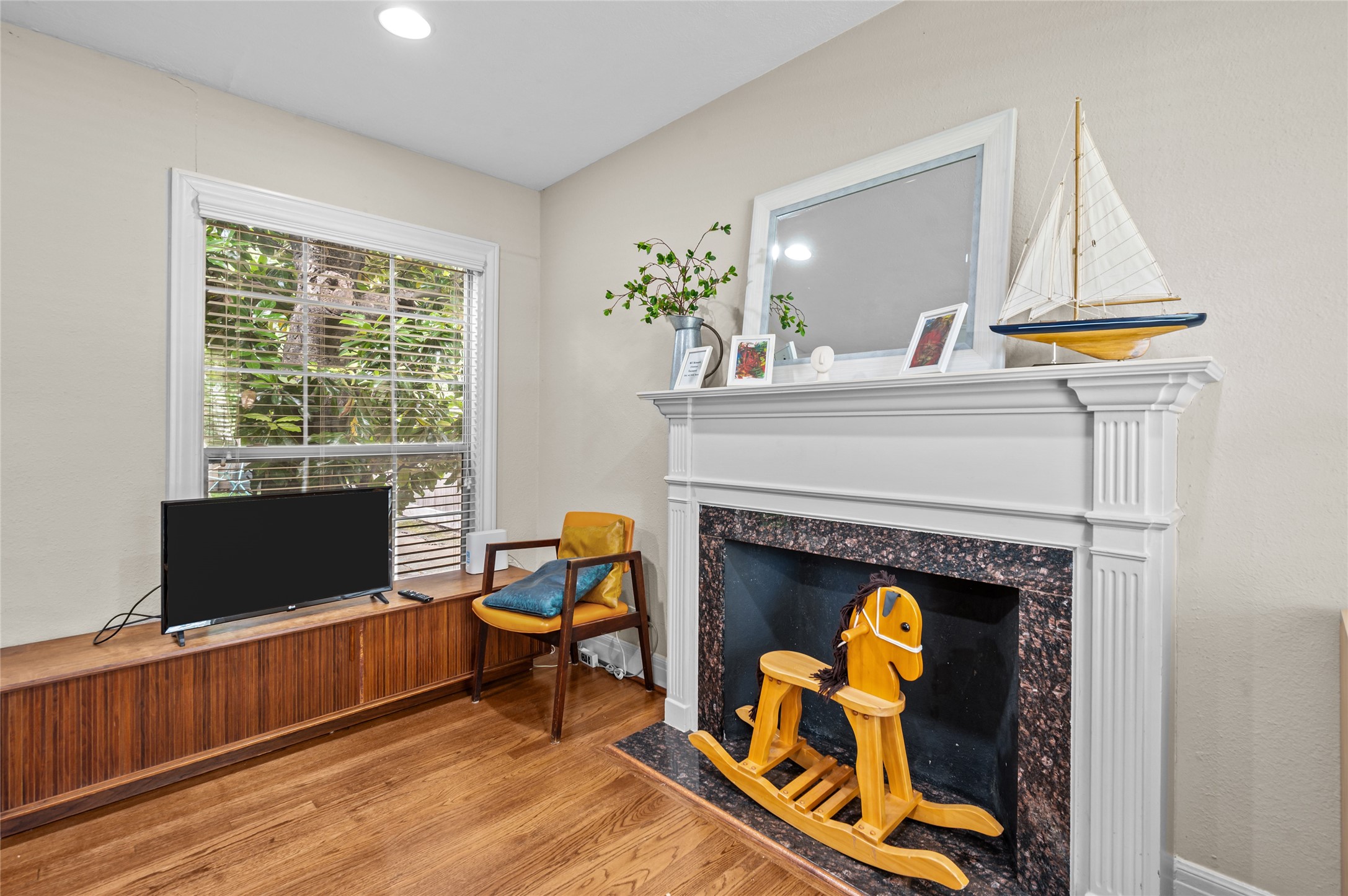 2311 Addison Road Houston, TX 77030 - Photo 30 of 44