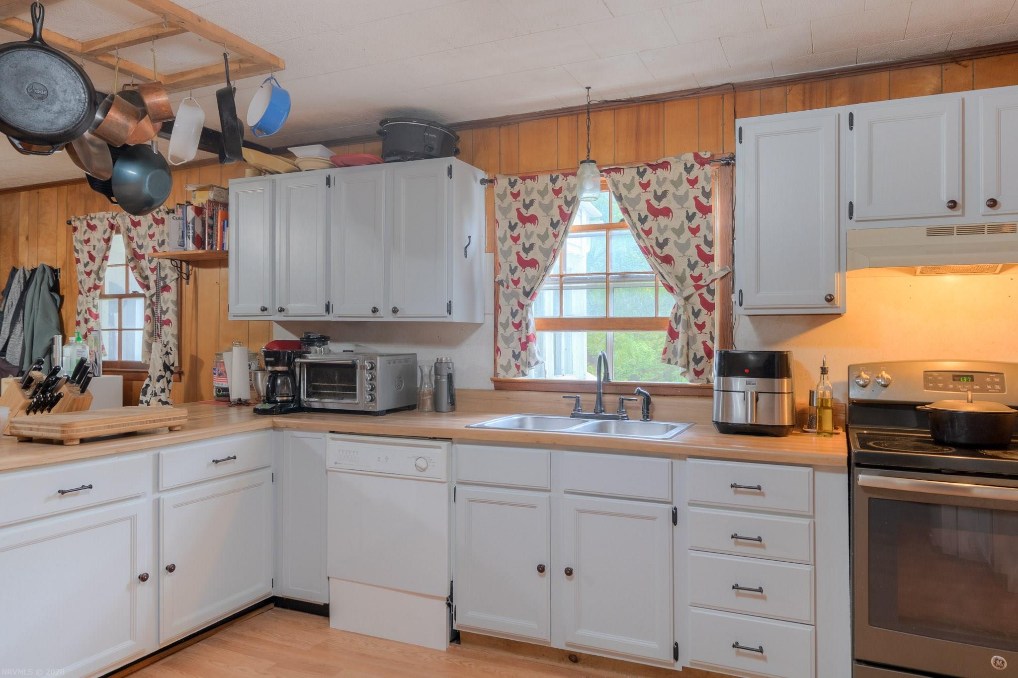 107 Lucas Road Newport, VA 24128 - Photo 14 of 53 Gallery Image 14