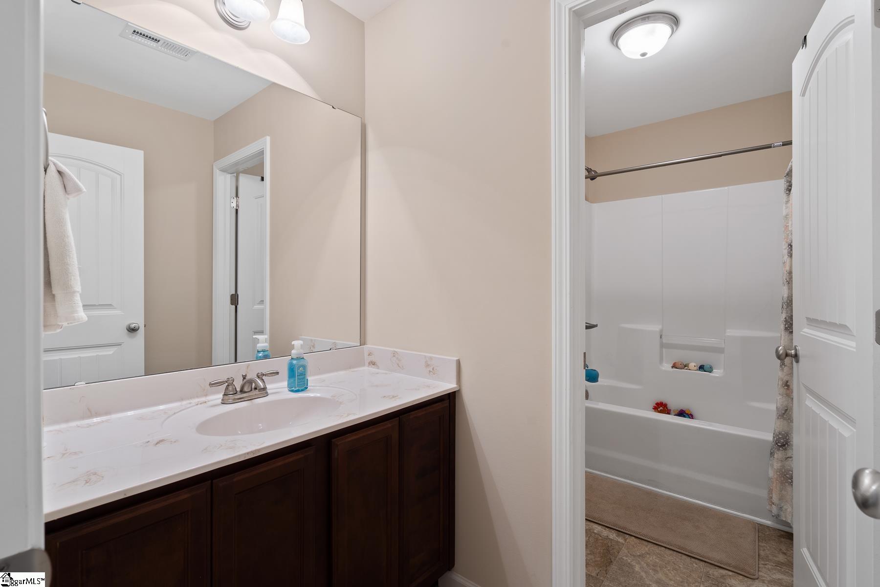 1570 Pennington Road Fountain Inn, SC 29644 - Photo 24 of 36