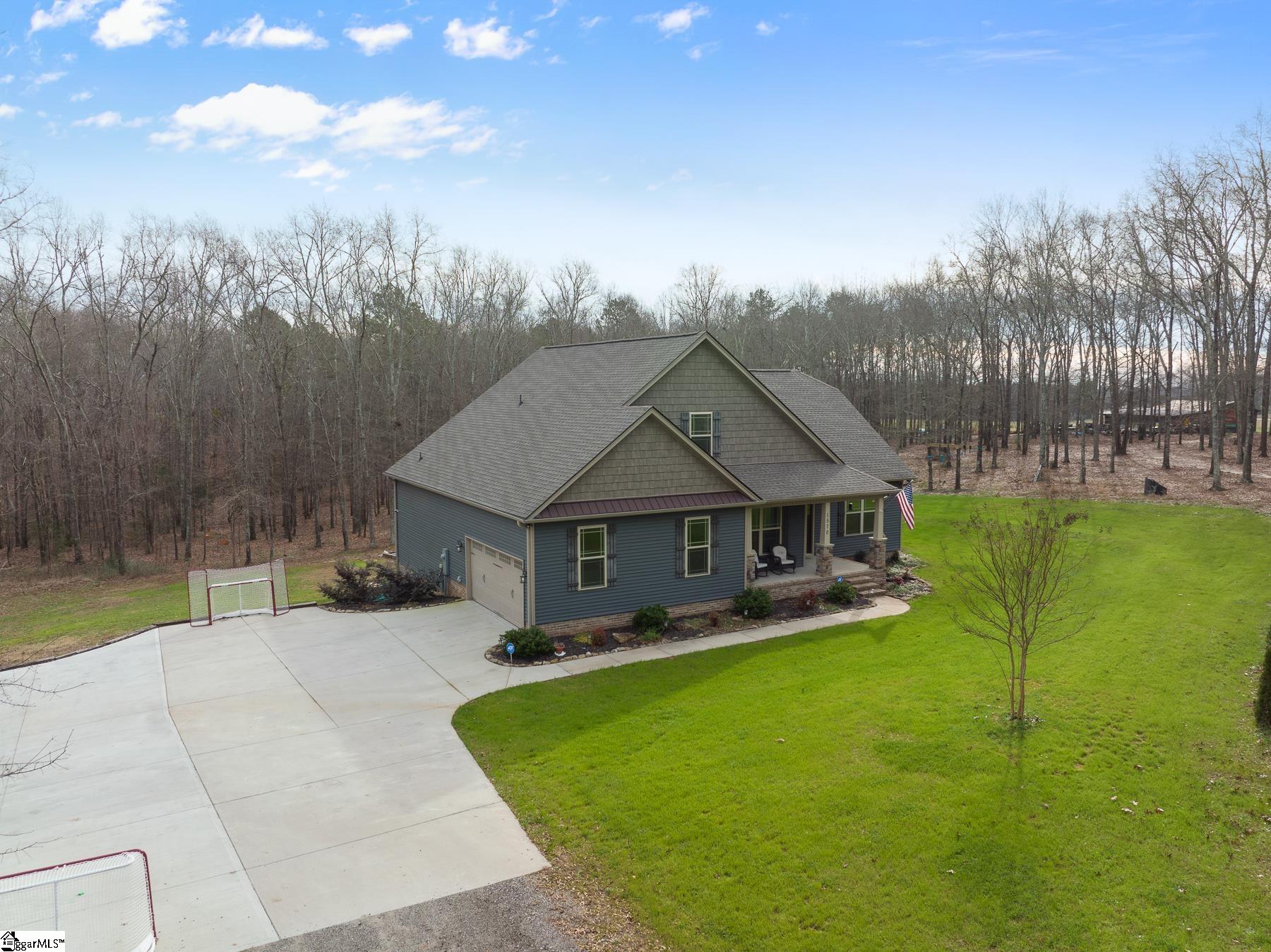 1570 Pennington Road Fountain Inn, SC 29644 - Photo 3 of 36
