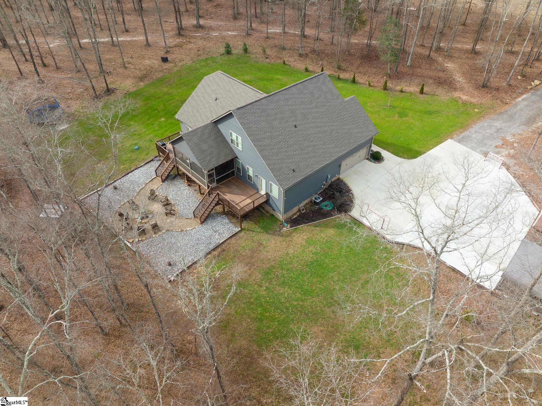 1570 Pennington Road Fountain Inn, SC 29644 - Photo 32 of 36