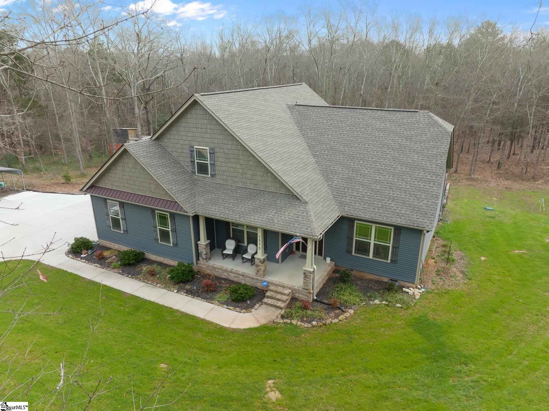1570 Pennington Road Fountain Inn, SC 29644 - Photo 5 of 36