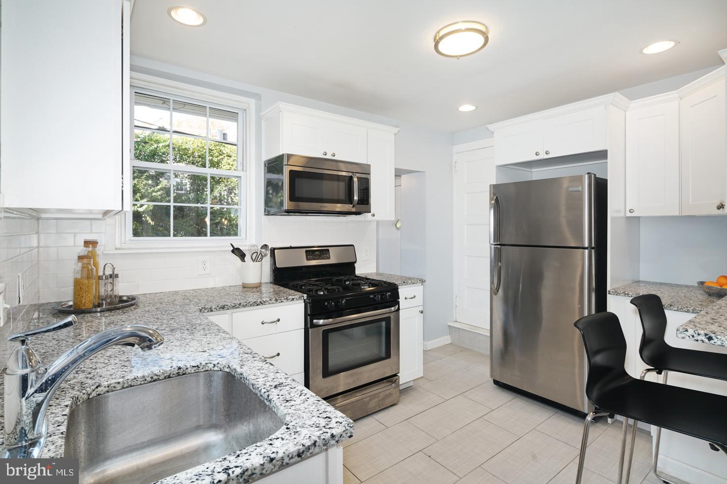 521 Burnham Road Philadelphia, PA 19119 - Photo 9 of 26