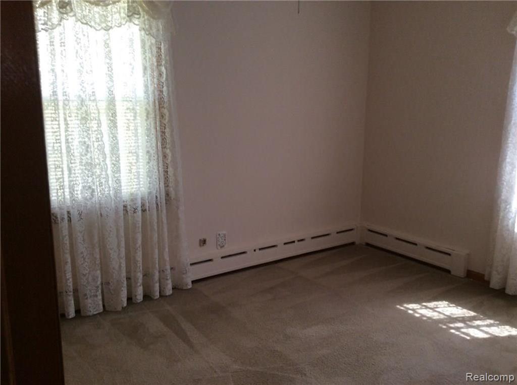 21805 Elwell Road Belleville, MI 48111 - Photo 16 of 18 Gallery Image 16