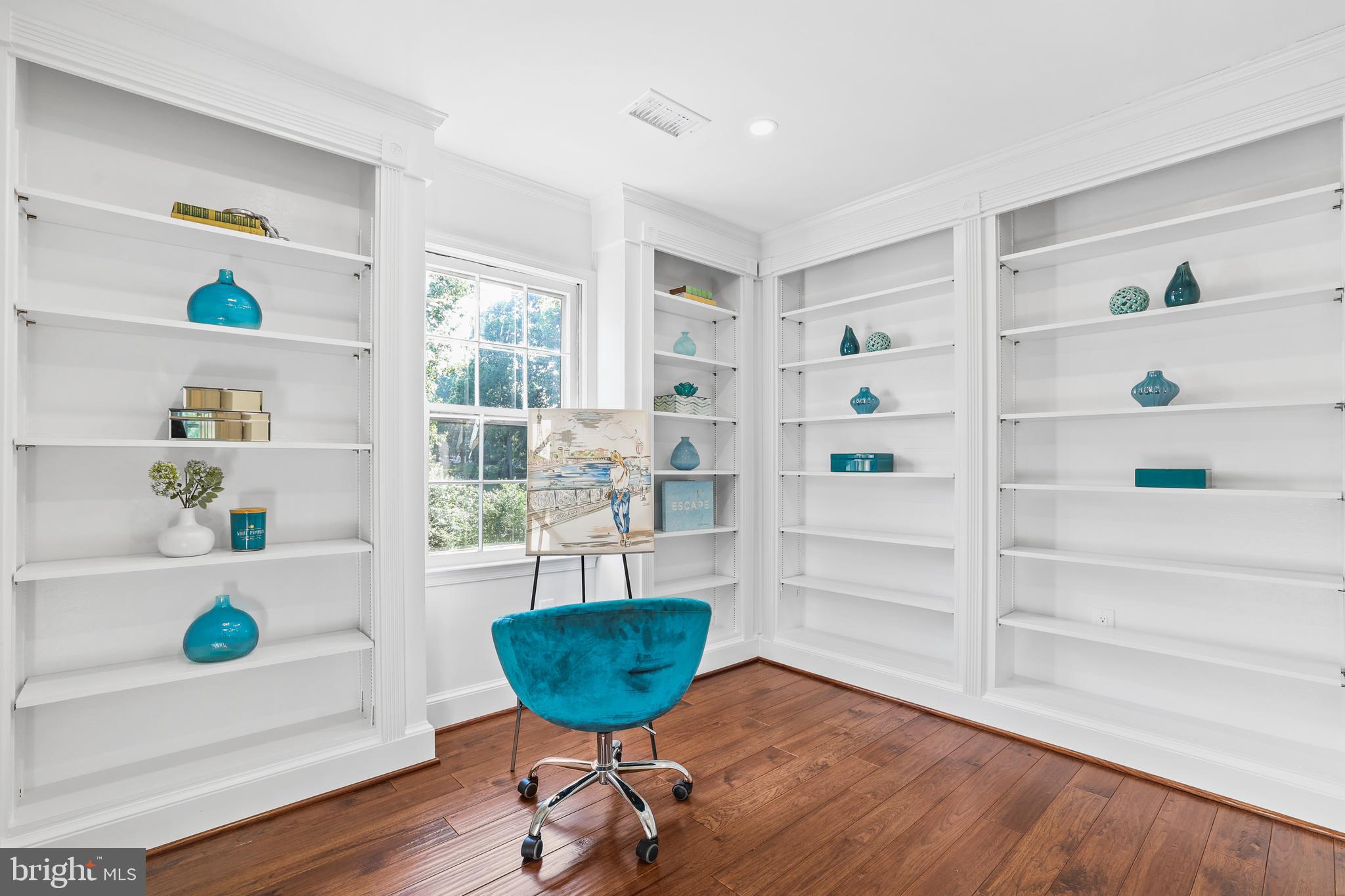 2838 Hill Road Vienna, VA 22181 - Photo 27 of 65