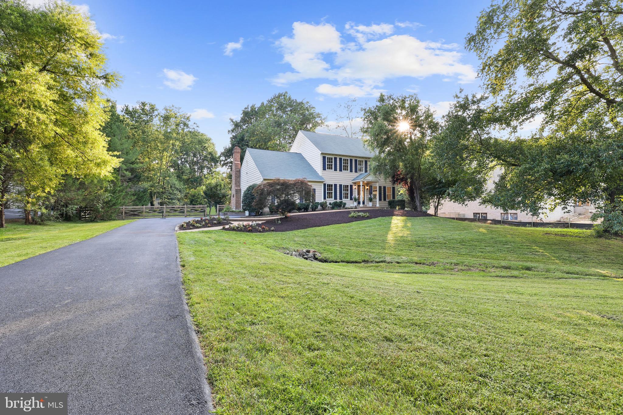2838 Hill Road Vienna, VA 22181 - Photo 3 of 65