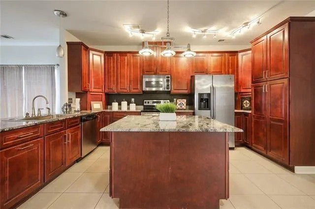 $2,500 | 1057 Marina Drive, Slidell, LA 70458