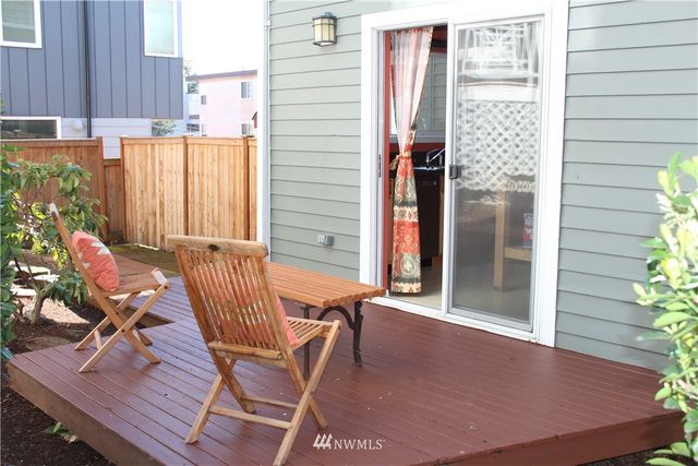 $510,000 | 511 Ward Street, Unit 3, Seattle, WA 98109