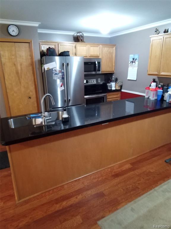 2228 Frazho Road Warren, MI 48091 - Photo 5 of 14
