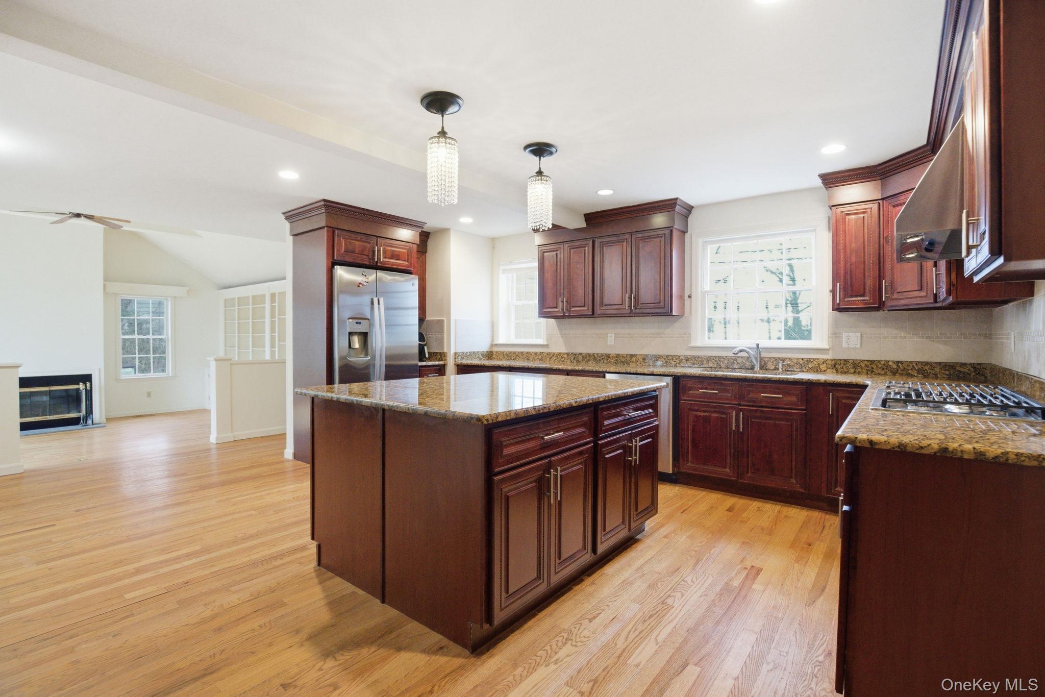 80 Roaring Brook Road Chappaqua, NY 10514 - Photo 9 of 42