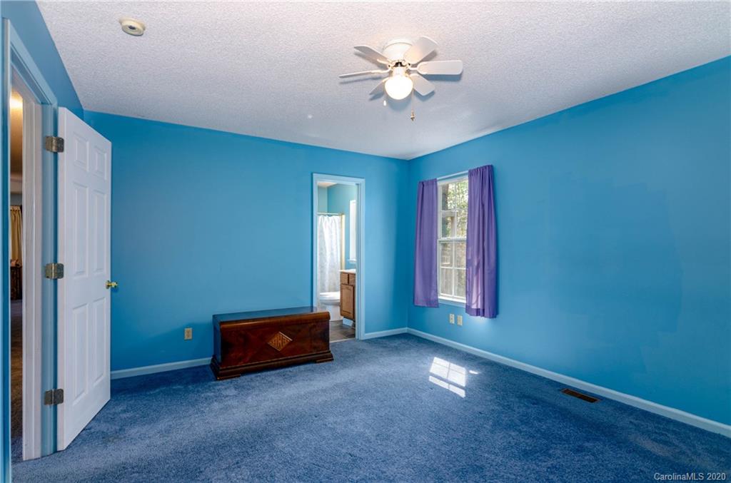 125 Sunkist Road Brevard, NC 28712 - Photo 15 of 24 Gallery Image 15