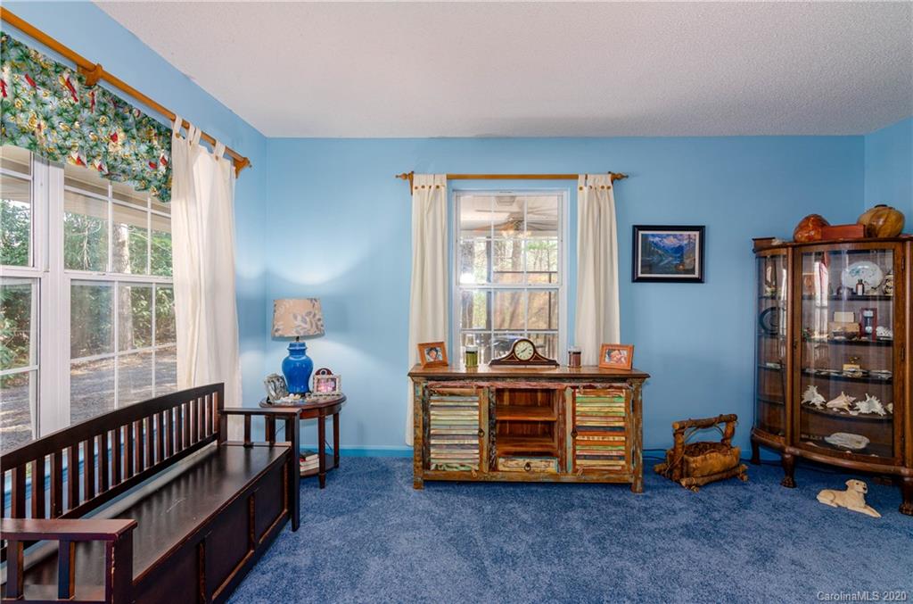 125 Sunkist Road Brevard, NC 28712 - Photo 3 of 24 Gallery Image 3