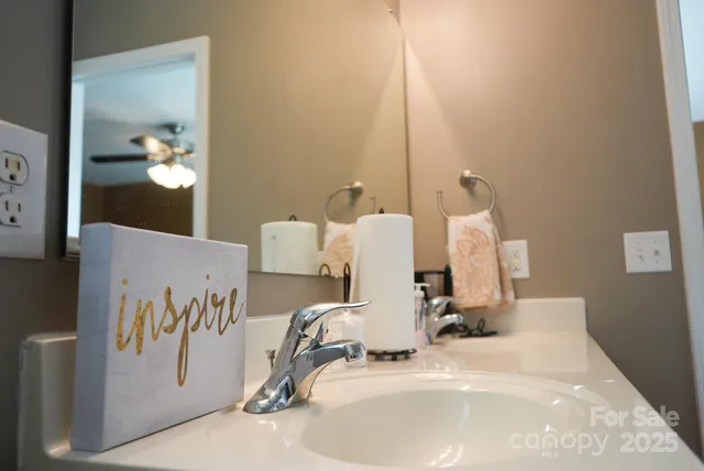 $279,900 | 14411 Glendon Hall Lane, Charlotte, NC 28262