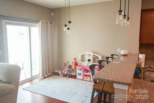 $279,900 | 14411 Glendon Hall Lane, Charlotte, NC 28262