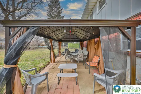 $575,000 | 422 East Belvidere Street, Nazareth, PA 18064