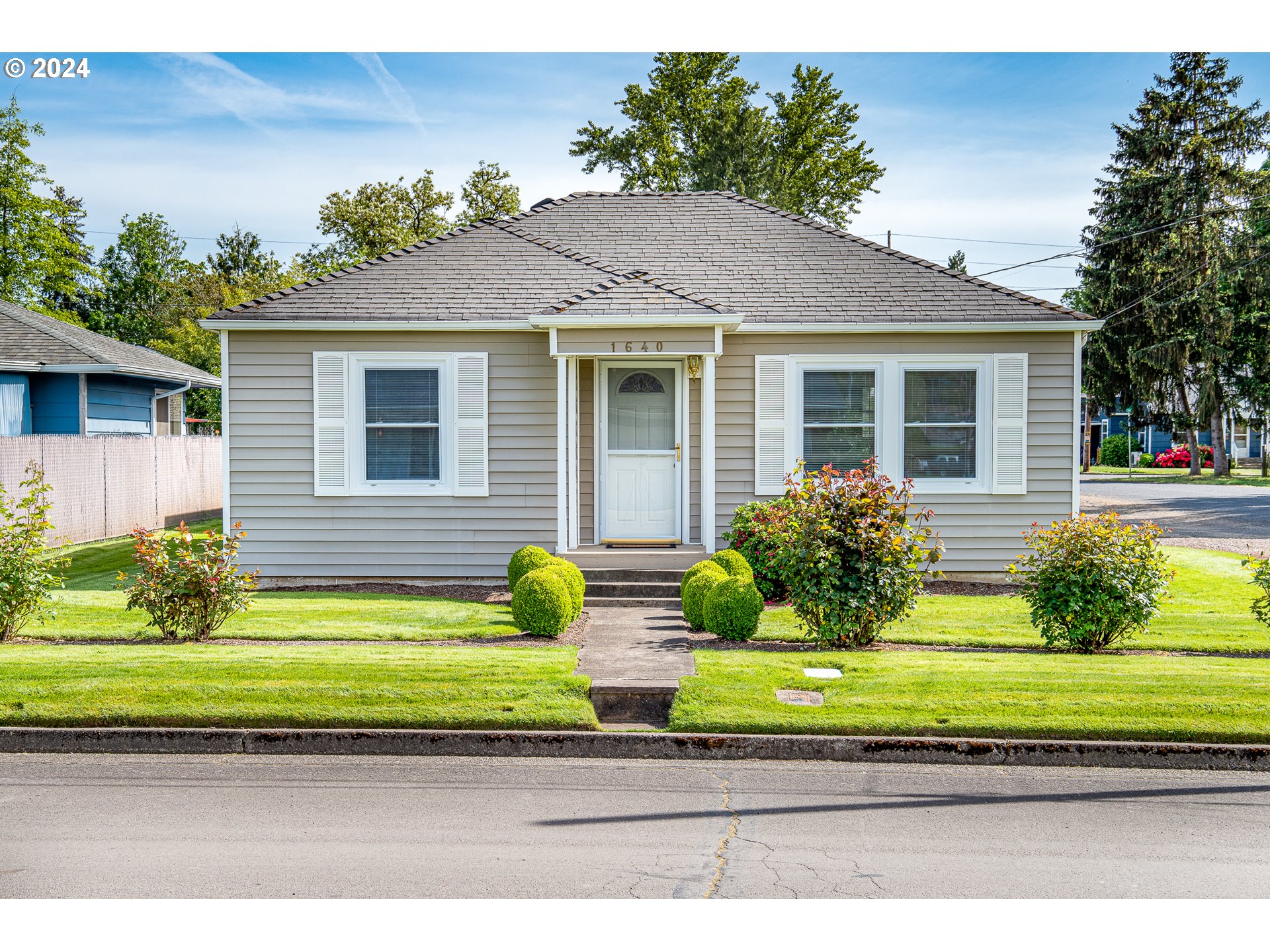 1640 Southwest 15th Avenue Albany, OR 97321 - Photo 1 of 28 Gallery Image 1