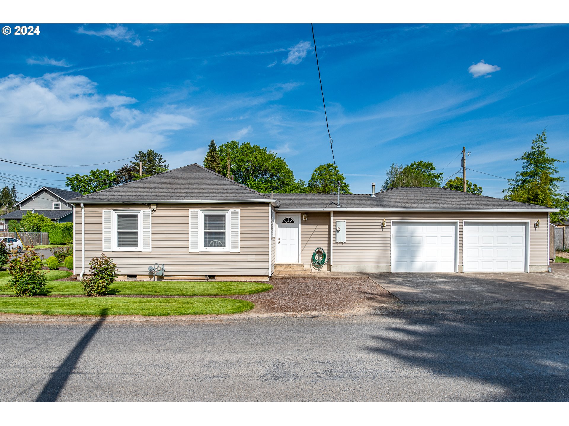 1640 Southwest 15th Avenue Albany, OR 97321 - Photo 5 of 28 Gallery Image 5