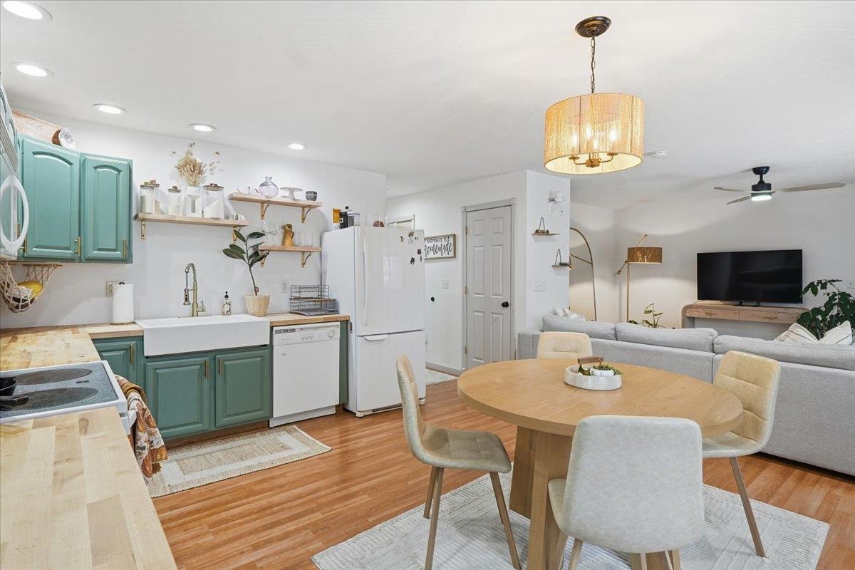 39 Ridgeview Road Fairfax, VT 05454 - Photo 11 of 38