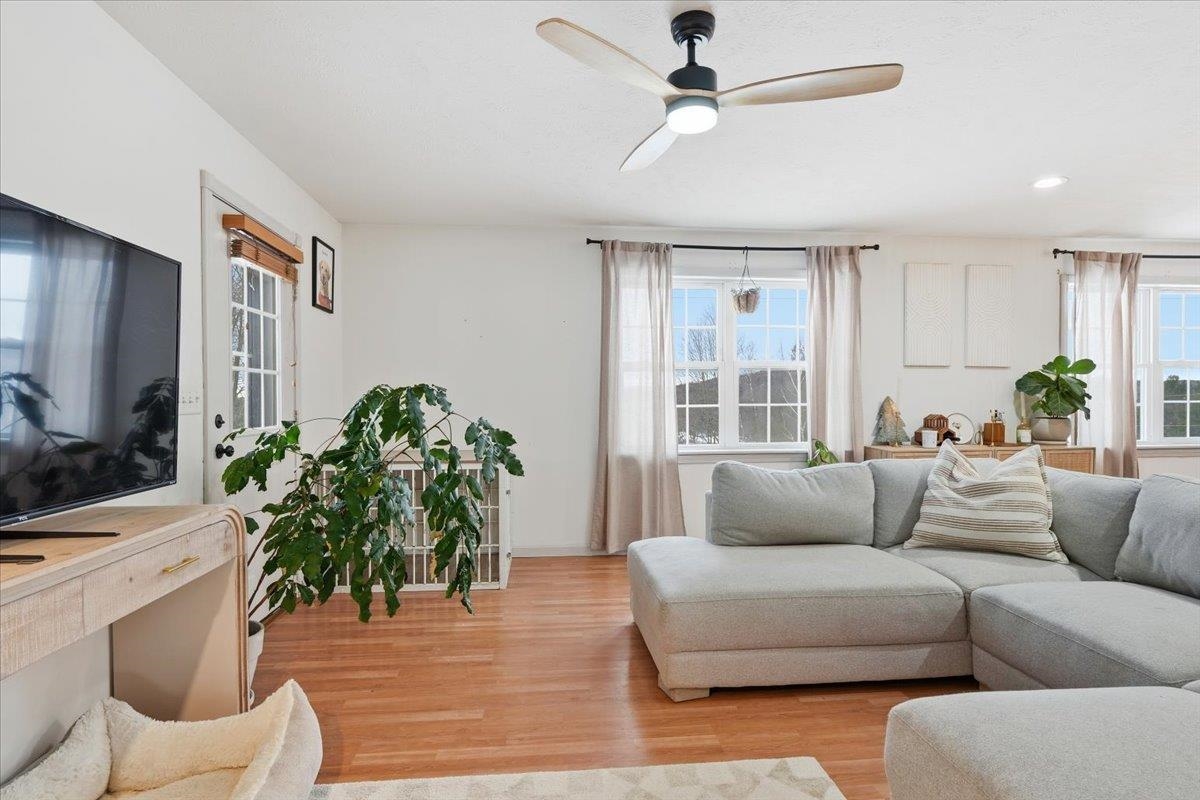 39 Ridgeview Road Fairfax, VT 05454 - Photo 6 of 38