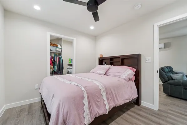 $429,000 | 6 Rockingham Place, Conroe, TX 77304